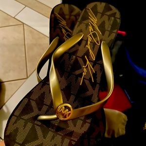 Michael Kors flip-flop